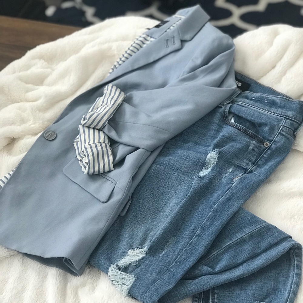 Distressed jeans’ - Picture 5 of 5